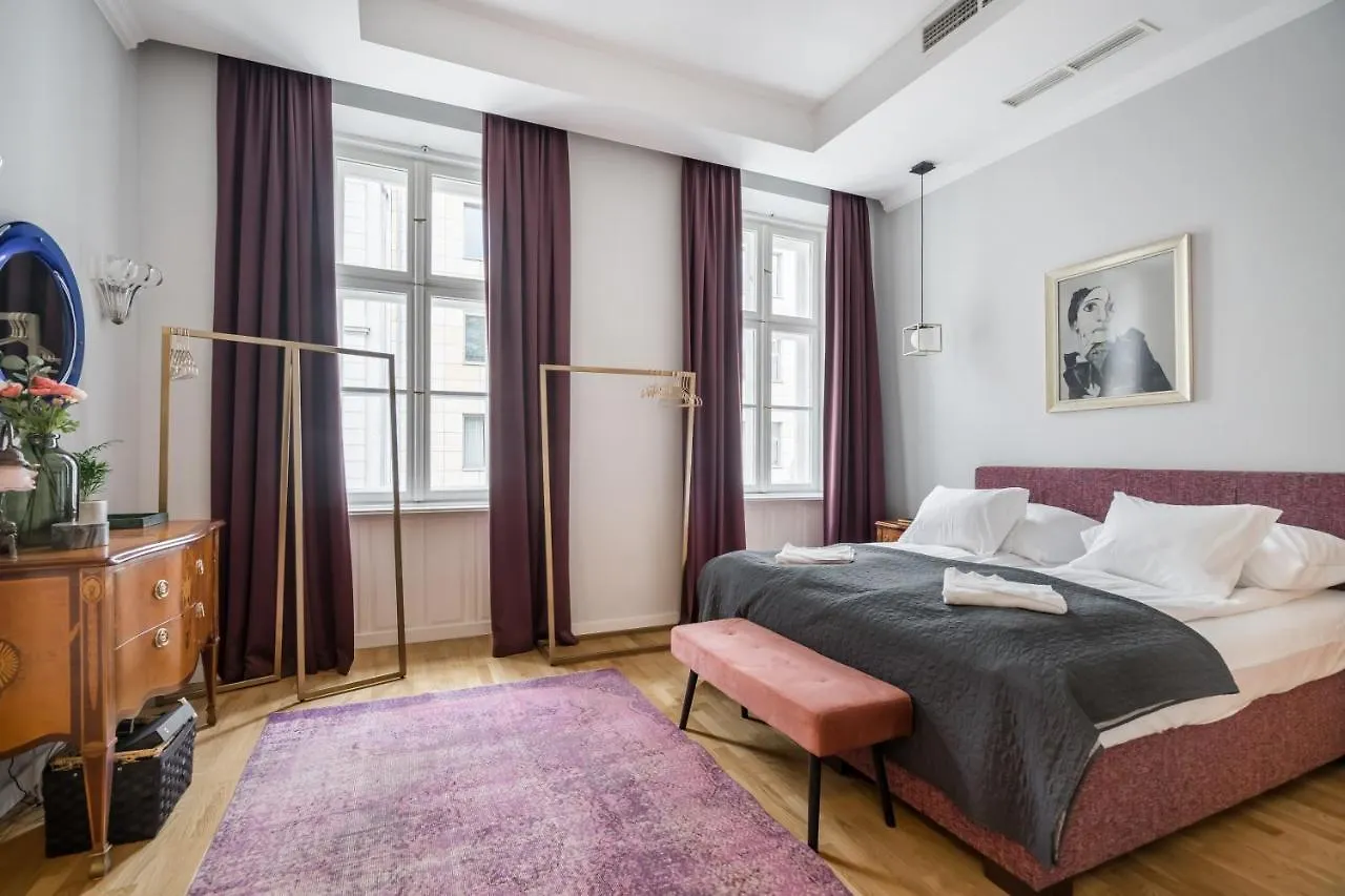 Bpr Adagio Design Home With A/C Budapest Appartamento